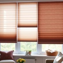 Plisy – praktyczne zalety i typowe wady, które warto znać przed wyborem osłon okiennych